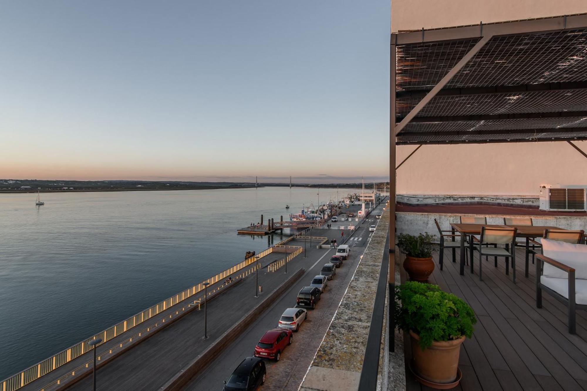 איאמונטה Apartamento Sobre El Rio Guadiana מראה חיצוני תמונה